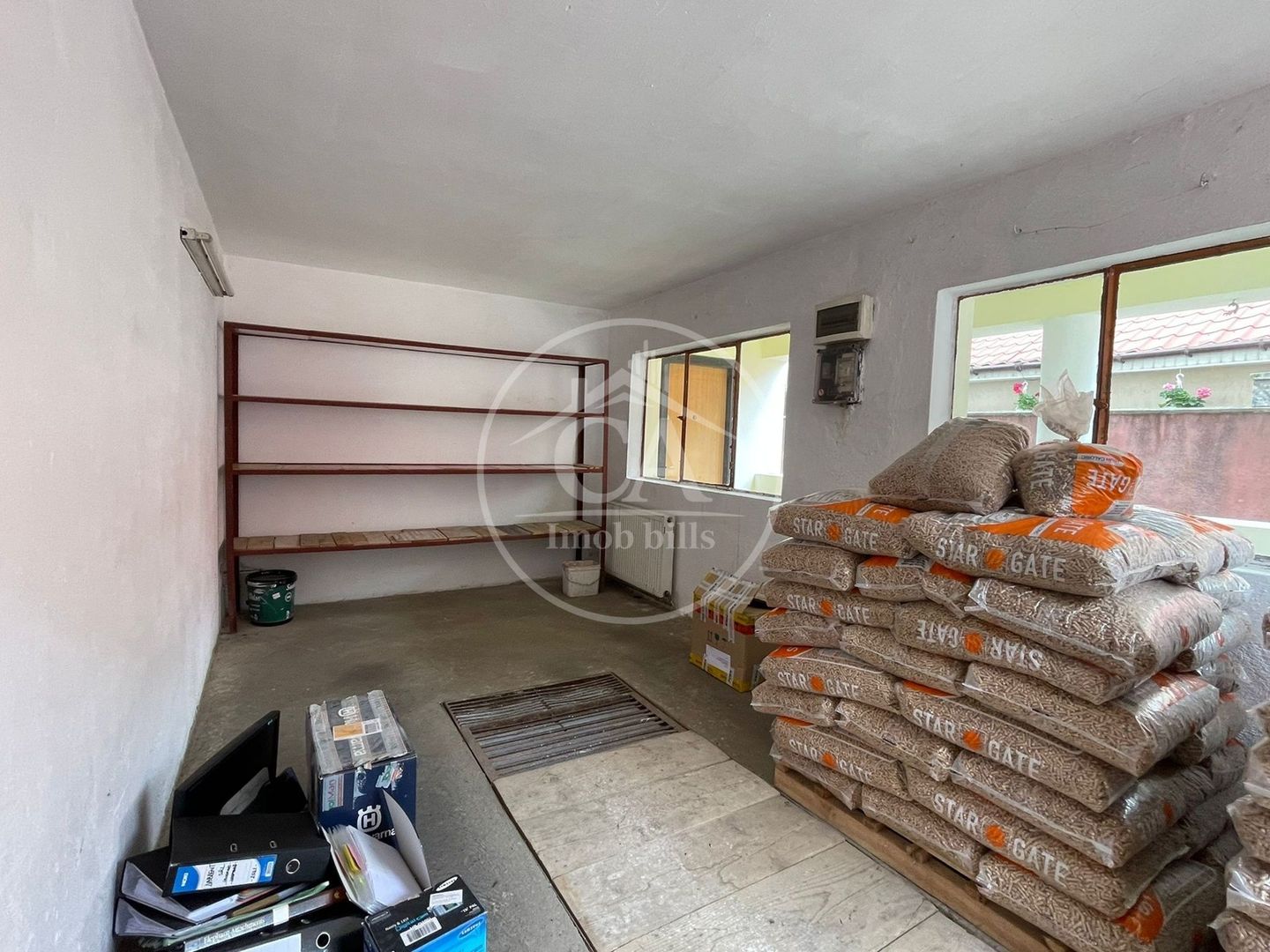 Casa de vânzare cu 8 camere de tip P+E+M in zona Rogerius, Oradea - Poză 29