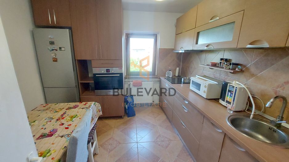 Apartament cu 4 camere decomandate + 2 locuri de parcare! - Poză 7