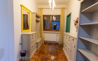 Apartament cu personalitate în vilă – 73,69 mp utili + boxă – Popa Nan - Poză 8