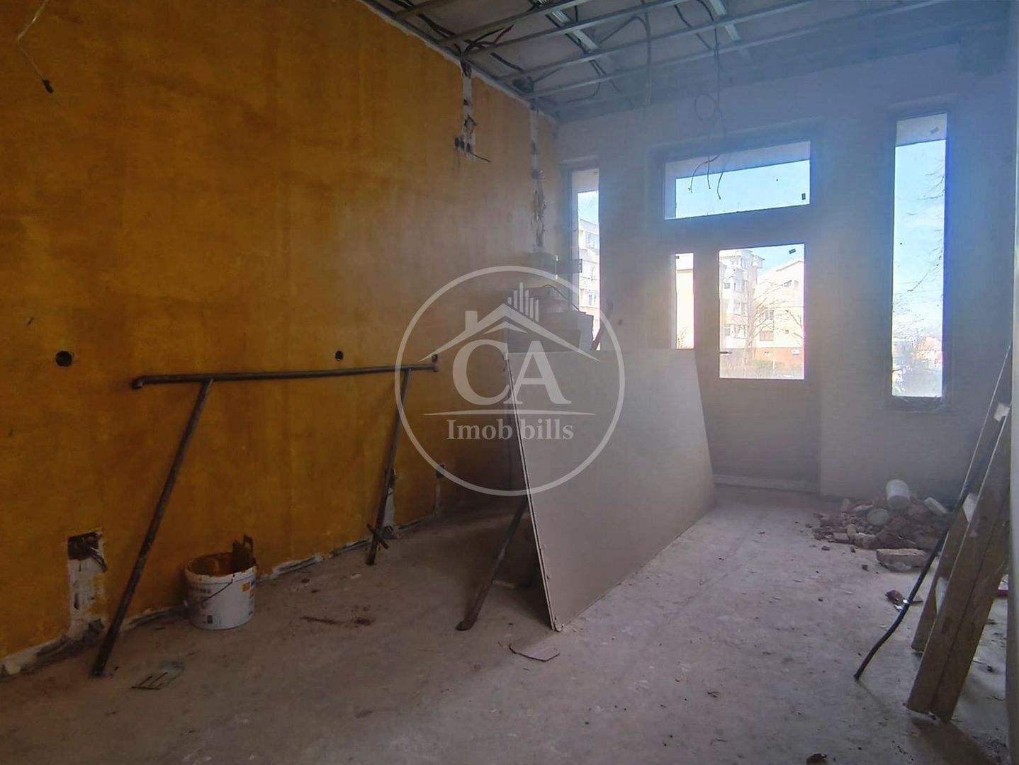 Spatiu comercial cu 6 camere de inchiriat in Sanmartin Bihor - Poză 9