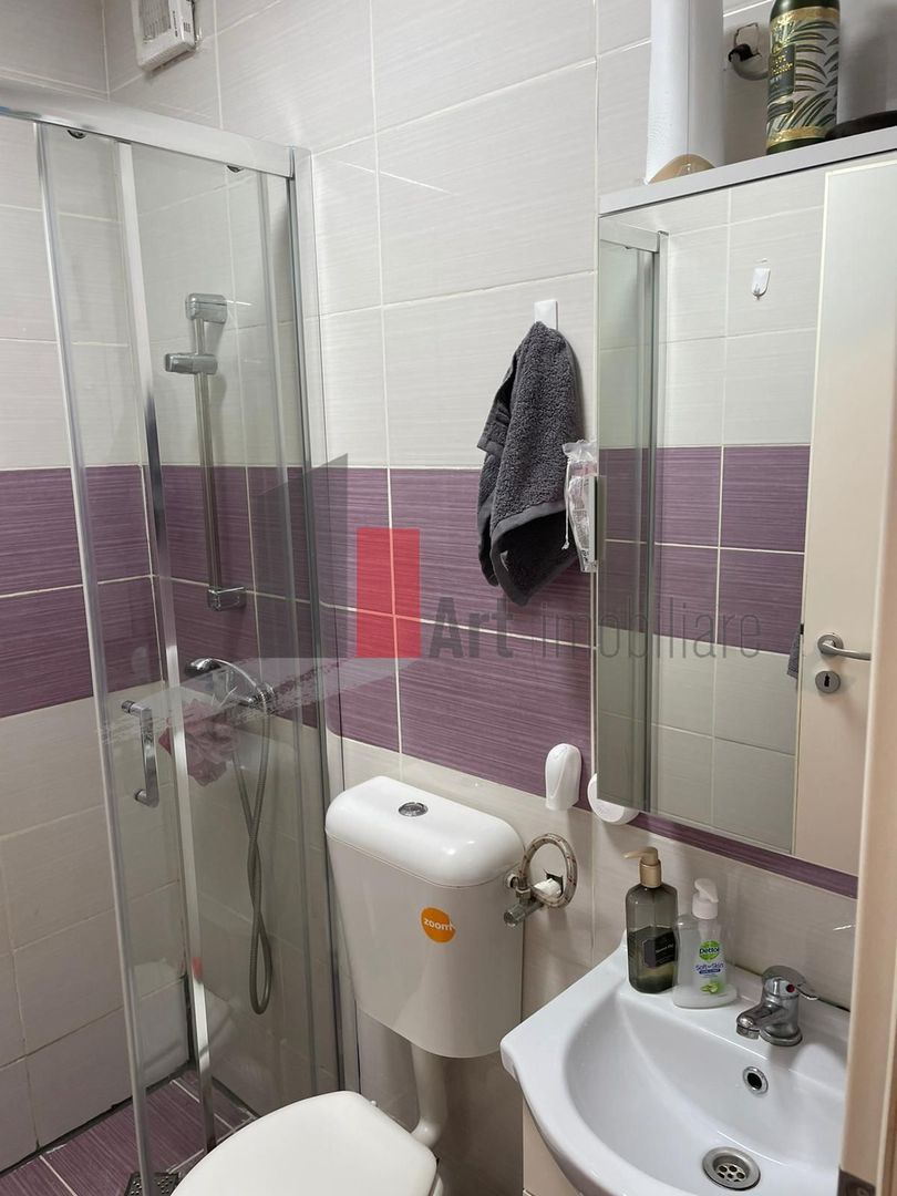 Vând garsonieră modernă, complet mobilată și utilată – zona Brâncoveanu - Poză 9