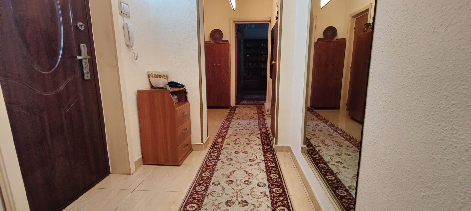 COMISION 0 | 4 camere Superb | Metrou Crangasi | Bloc 1986 - Poză 6