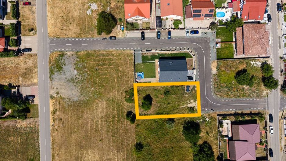 Teren 639 mp Dumbravita, strada asfaltata - Poză 7