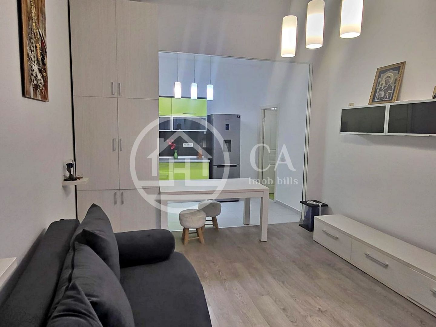Apartament de inchiriat cu 2 camere in zona ultracentrala, Oradea - Poză 1