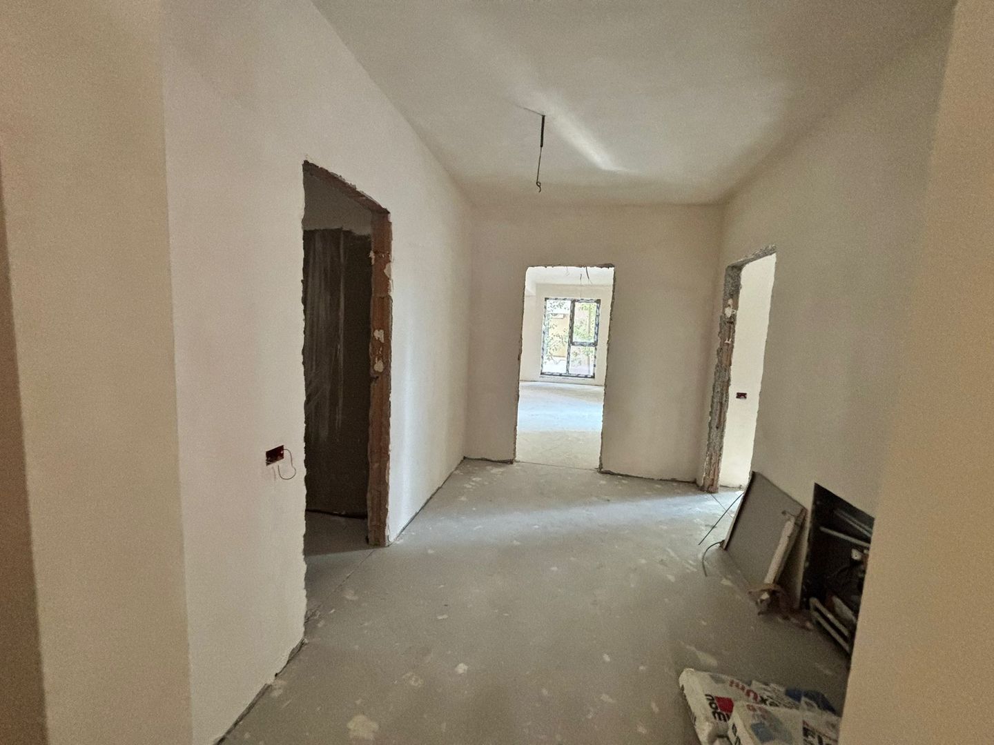 Apartament spatios 3 camere  I Aviatiei - Poză 3