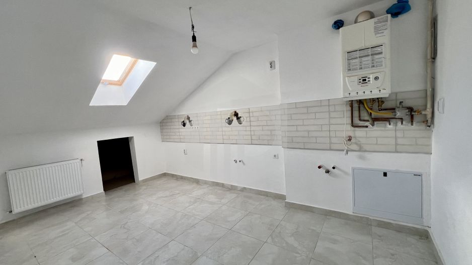 La CHEIE | Apartament 3 Camere | DECOMANDAT/Sos. Alba Iulia Turnisor - Poză 10