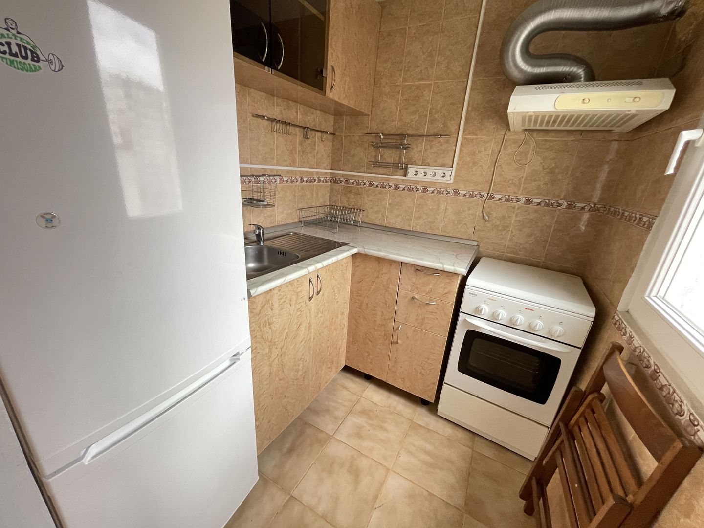 Apartament mobilat și utilat în zona Dacia - Poză 10