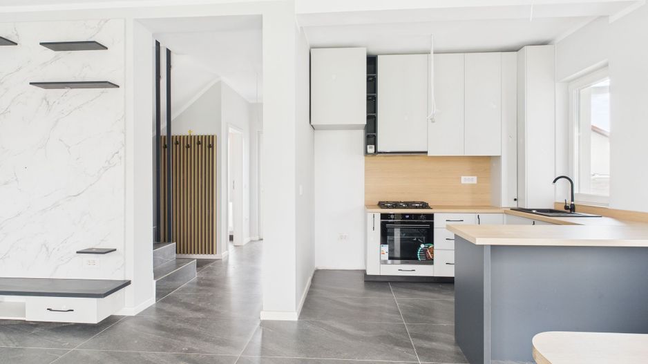 Casă Individuală Remetea  –  Predare la Cheie - Poză 1