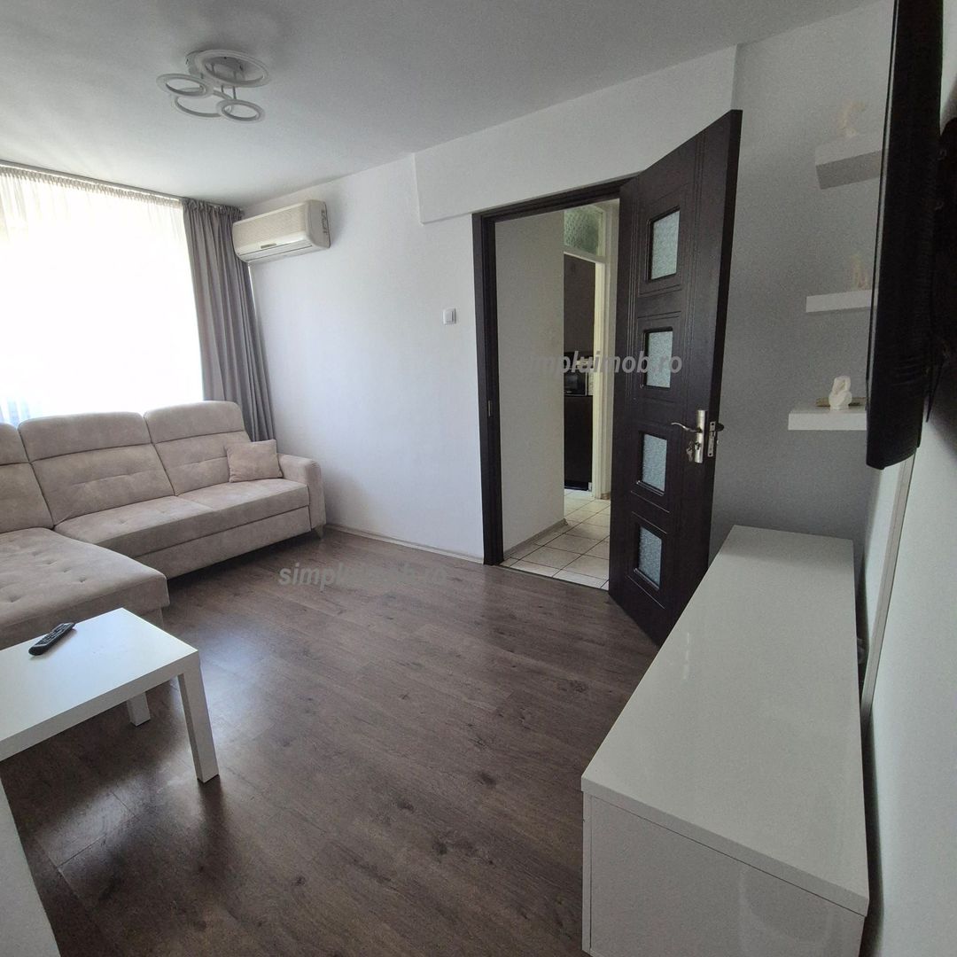 3 camere Vitan | 2 min București Mall | Centrală proprie | Renovat - Poză 2