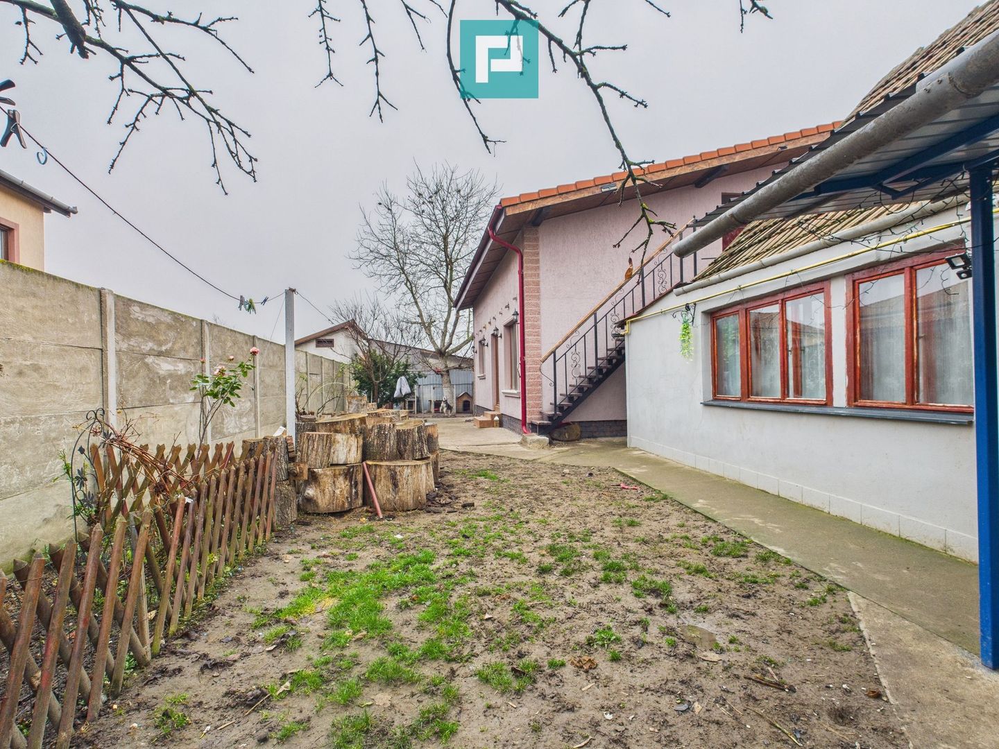 Două case pe un teren generos în Ghiroda - Poză 20