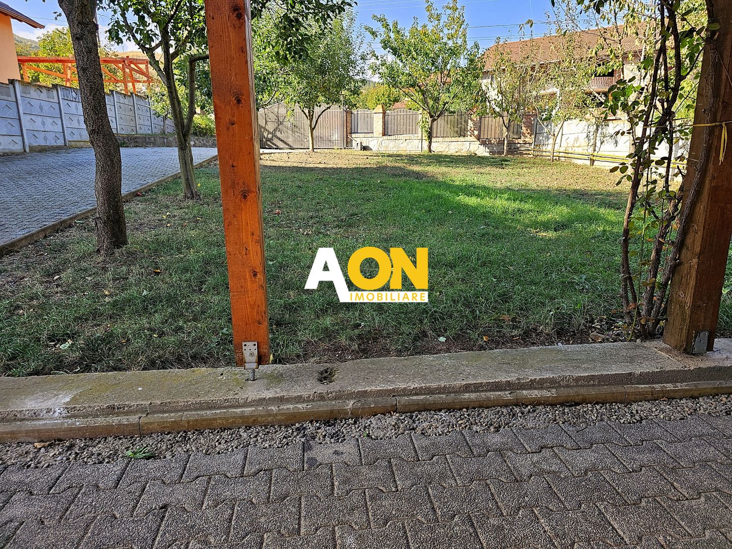 Casa D+P+M, 4 camere, garaj, 820 mp teren, Micesti - Poză 5