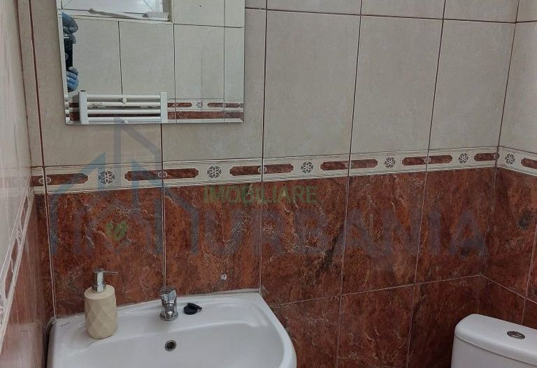 Spațiu de închiriat, zonă Podu-Ros, Iași – 20 mp, renovat, cu baie proprie - Poză 6