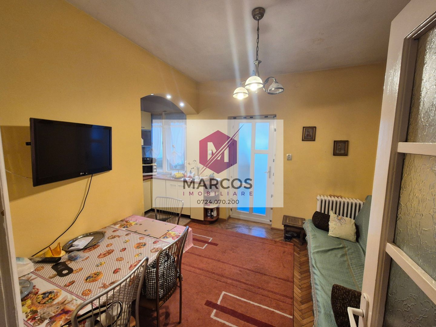 Vand casa 2 camere Moroasa - Poză 3