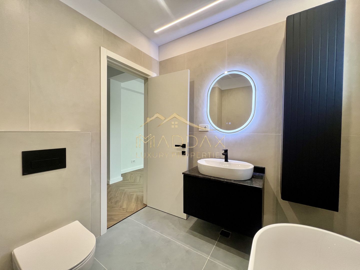 Vilă **6 camere  **451mp // Zona Iancu Nicolae - Poză 83