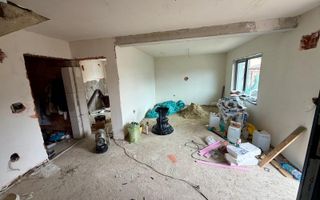 Duplex fără perete comun | 4 camere | 100 mp utili | 300 mp teren | Lunca Cetățu - Poză 13