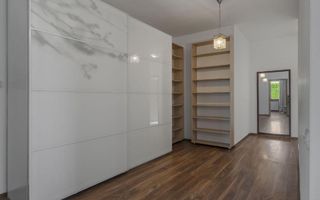 METROU I Apartament lux 3 camere Otopeni I Curte 60 mp I COMISION 0% - Poză 2
