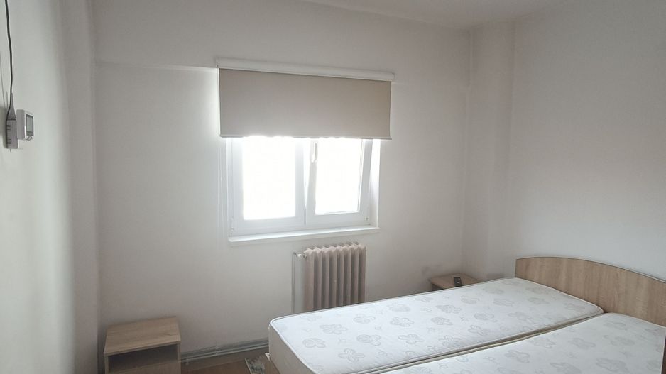 Apartament de vanzare 2 camere 50 mpu etaj 3 mobilat utilat Alba Iulia - Poză 2