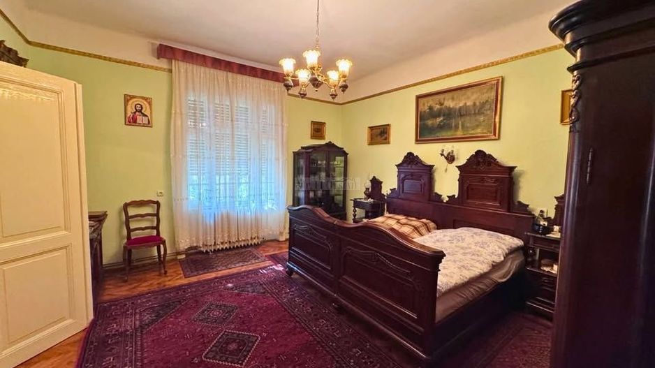 Vila Istorica de vanzare in Centru Timisoara 300 mp utili COMISION 0 - Poză 3