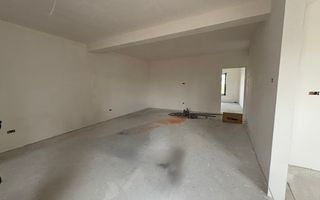 Duplex cu 3 camere in Mosnita Noua - Poză 9