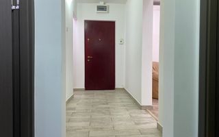 Etajul 1! VAnzare apartament cu 3 camere in Targoviste - micro 11 - Poză 11