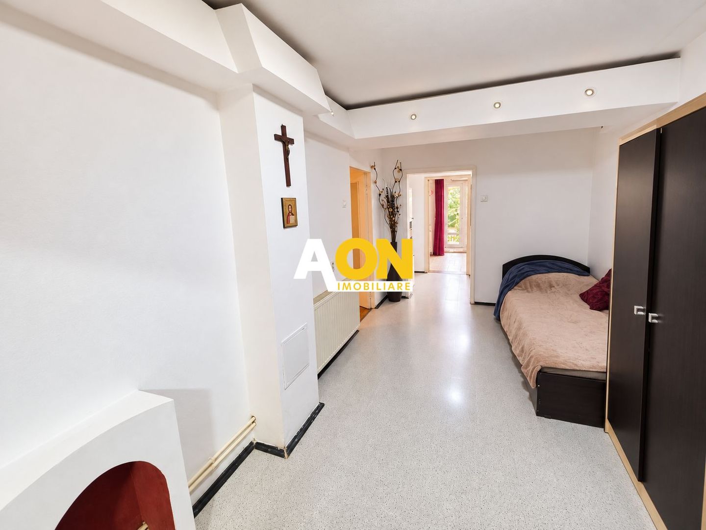 Spatiu comercial versatil, 4 camere, 2 bai, 72 mp utili, Cetate - Poză 13