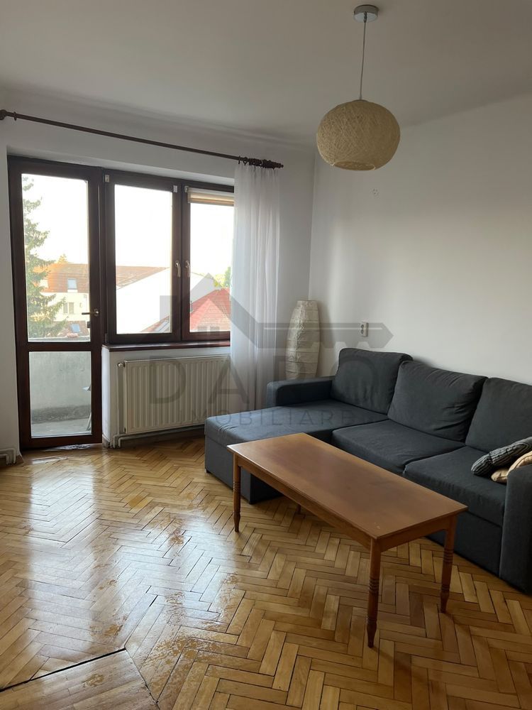 De inchiriat apartament 2 camere in centru - Poză 1