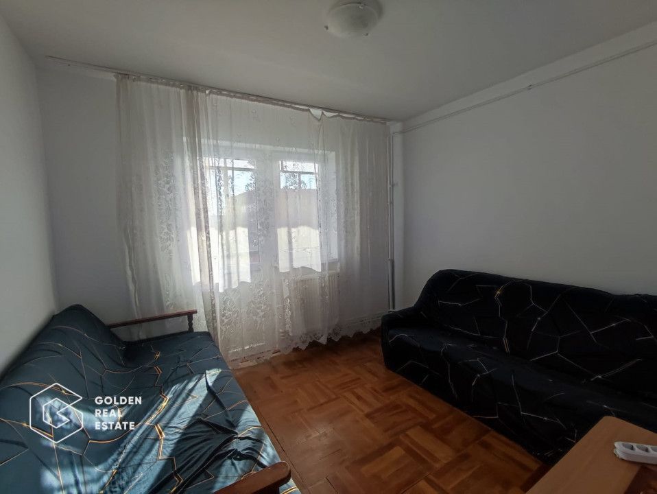 Apartament 3 camere si balcon, centrala proprie, Podgoria - Poză 2