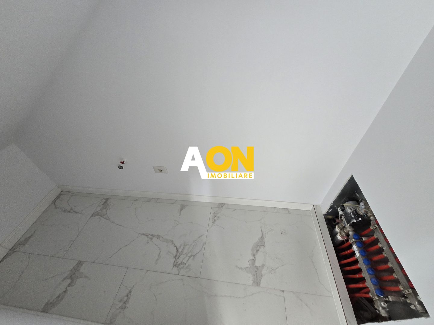 1/2 Duplex 4 Camere, Zona Alba Micesti - Poză 9