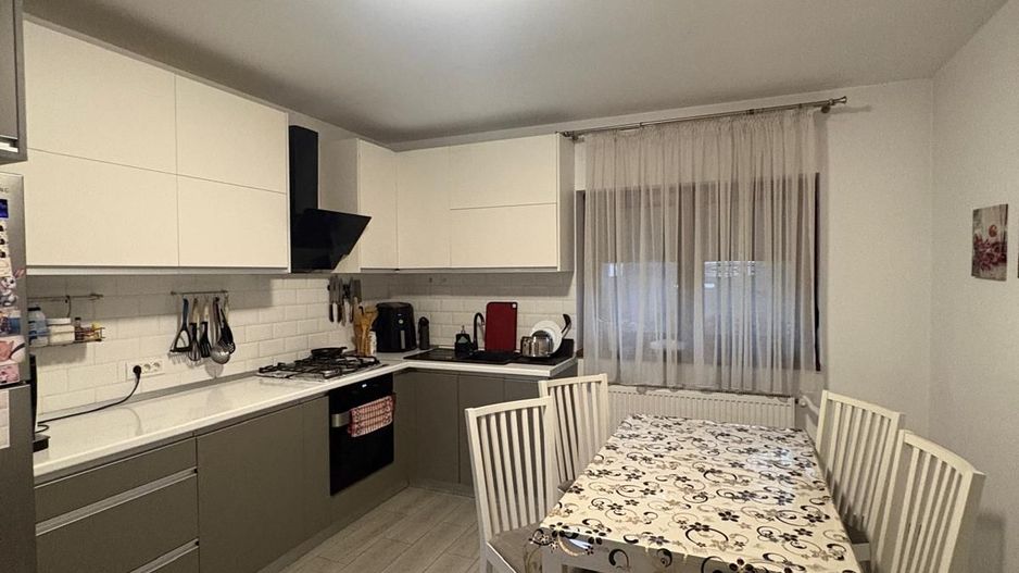 CASĂ INDIVIDUALĂ P+1 | 3 DORMITOARE | 500 MP TEREN | STR. RUBINULUI, BRAGADIRU - Poză 9