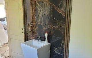 Casa individuala 150 mp 4 camere  pe Valea Avrigului,teren 1050 mp - Poză 9