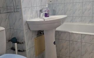 De inchiriat apartament cu 2 camere, Mazepa 1 etaj 3, 450 euro - Poză 2
