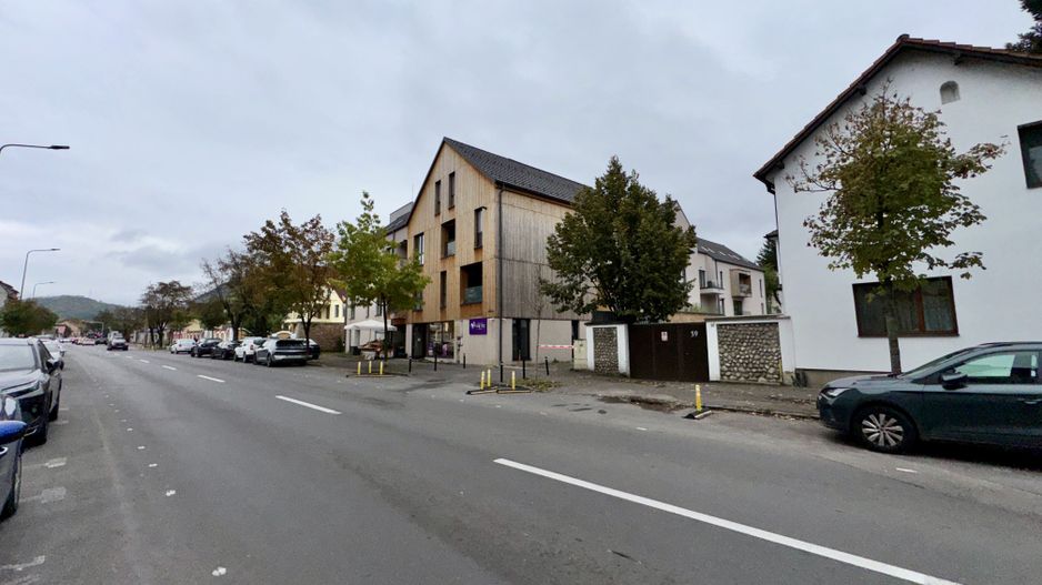 Apartament luminos cu 3 camere, complet mobilat, vedere panoramică spre Tâmpa - Poză 24