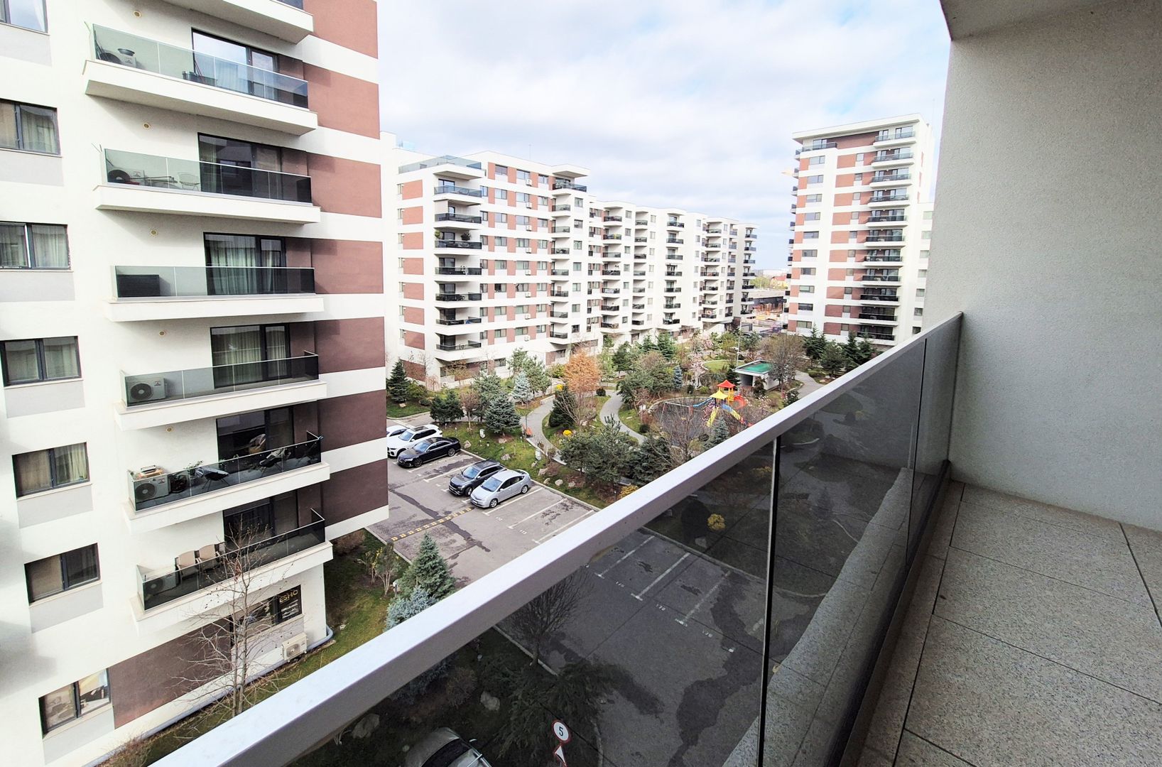 COMISION 0% - Apartament superb -2 minute de Pipera Plaza si rond OMV - parcare - Poză 10