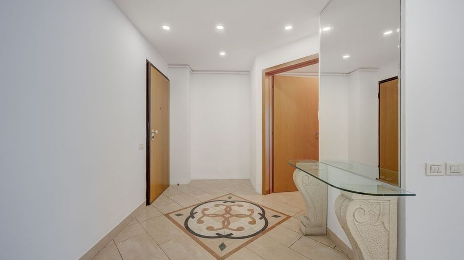 Apartament spatios | locatie ultraselecta – Primaverii, Bordei - Poză 2