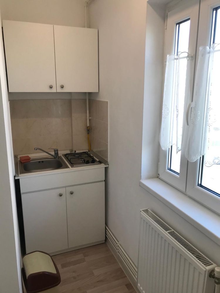 BRASADAS vinde garsoniera 30mp etaj 4/4 pe Careiului - Poză 5