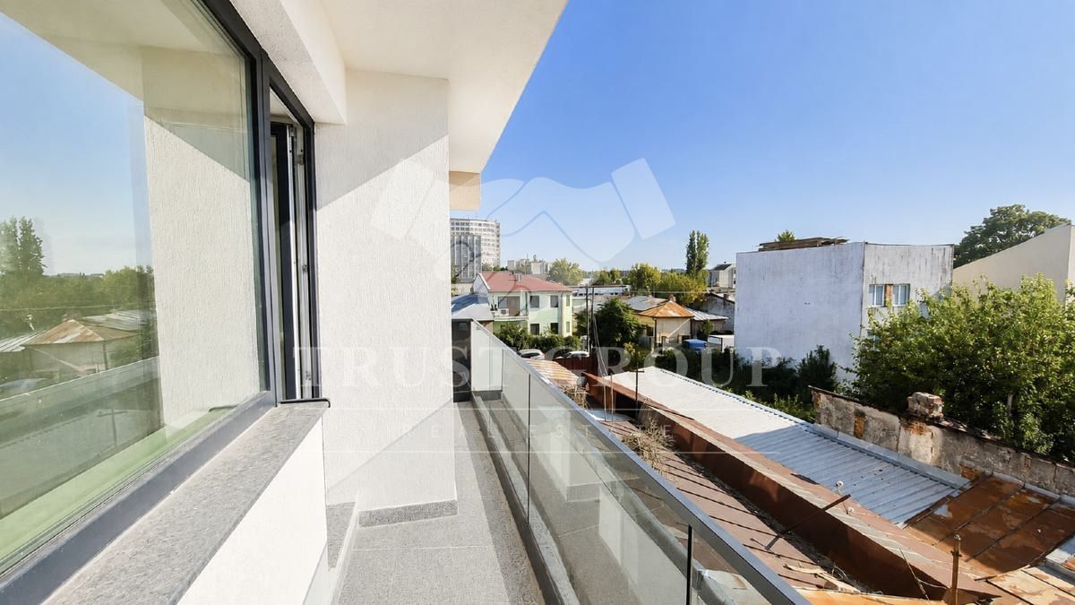 Apartament 3 camere 1 Mai | 2 Locuri de parcare - Poză 6