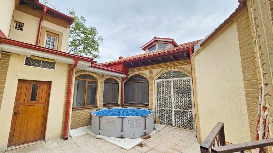 Casa individuala (singur in curte), zona centrala - Poză 5