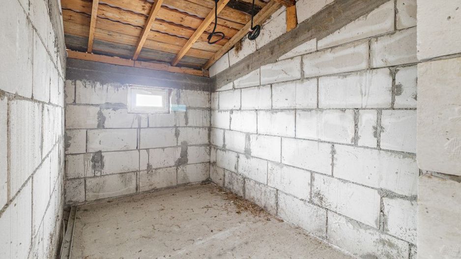 Casă pentru familie, 7 camere, teren mare și vedere la lac – Periș  - Poză 13