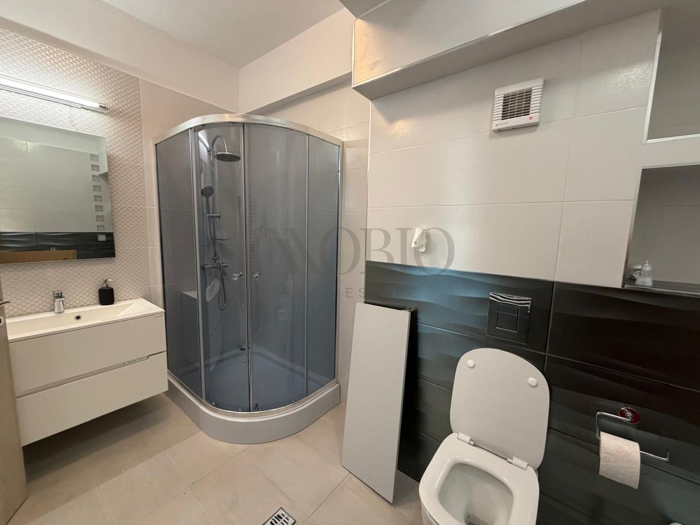Apartament elegant cu 3 camere în Dorobanți - Poză 14