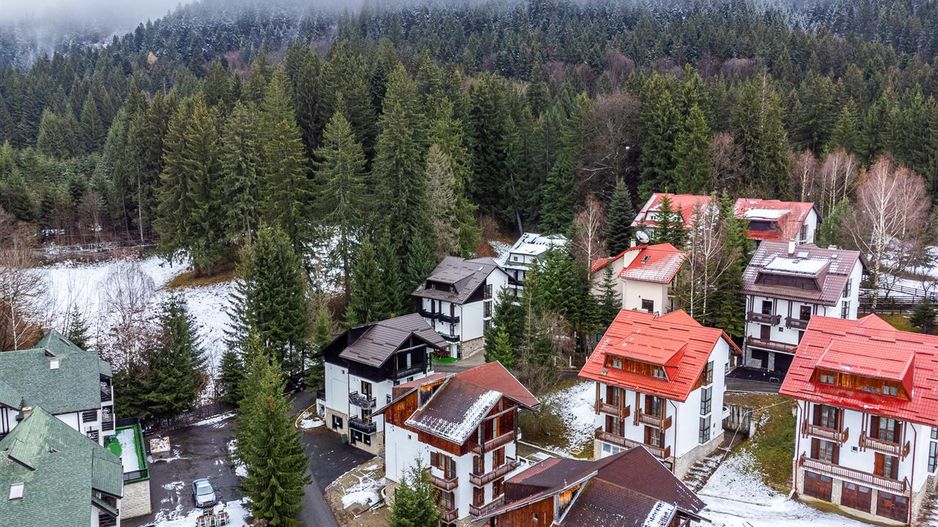 Poveste de iarna, in inima statiunii Poiana Brasov, Romania - Poză 30