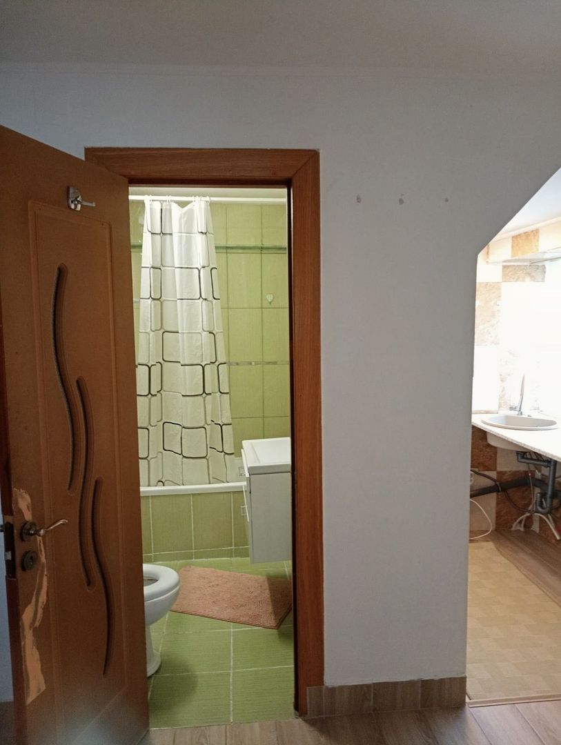 Aviației vizavi de Promenada - Poză 4