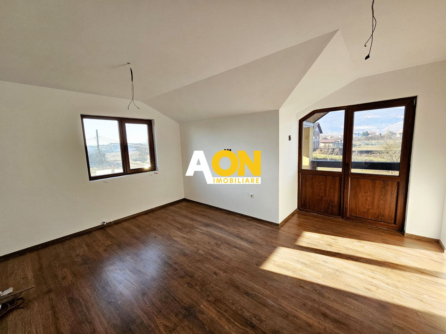 Casa 5 camere, 400 mp teren, Micesti - Poză 13