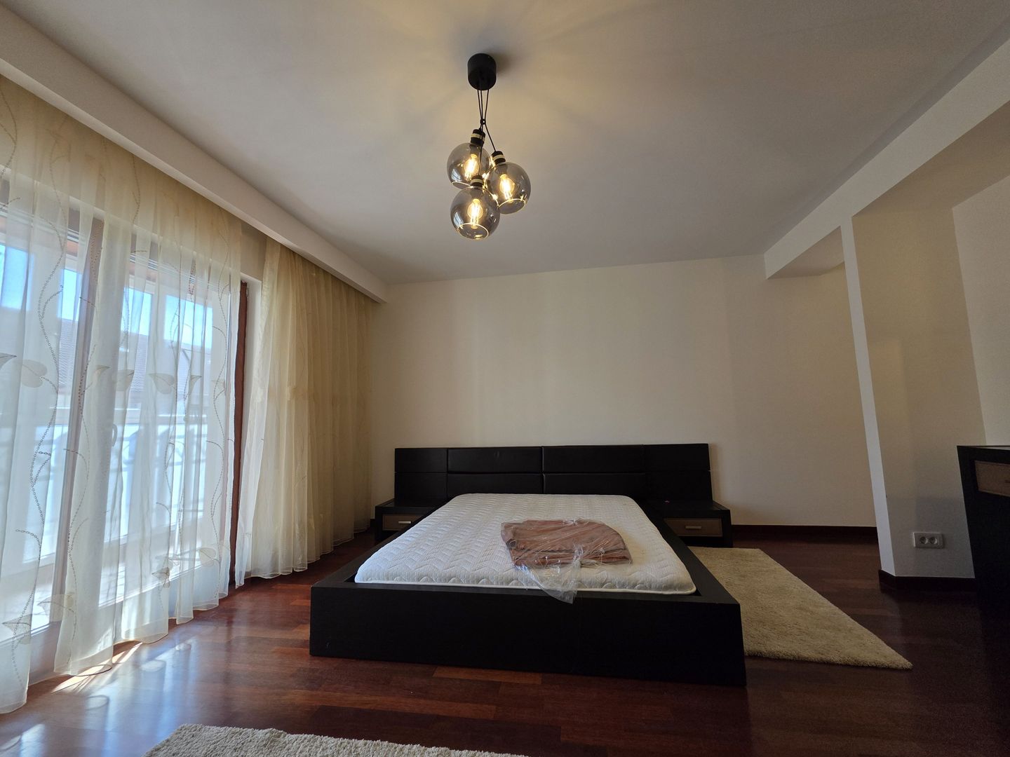 Vilă 5 camere de închiriat | American Village – Pipera - Poză 14
