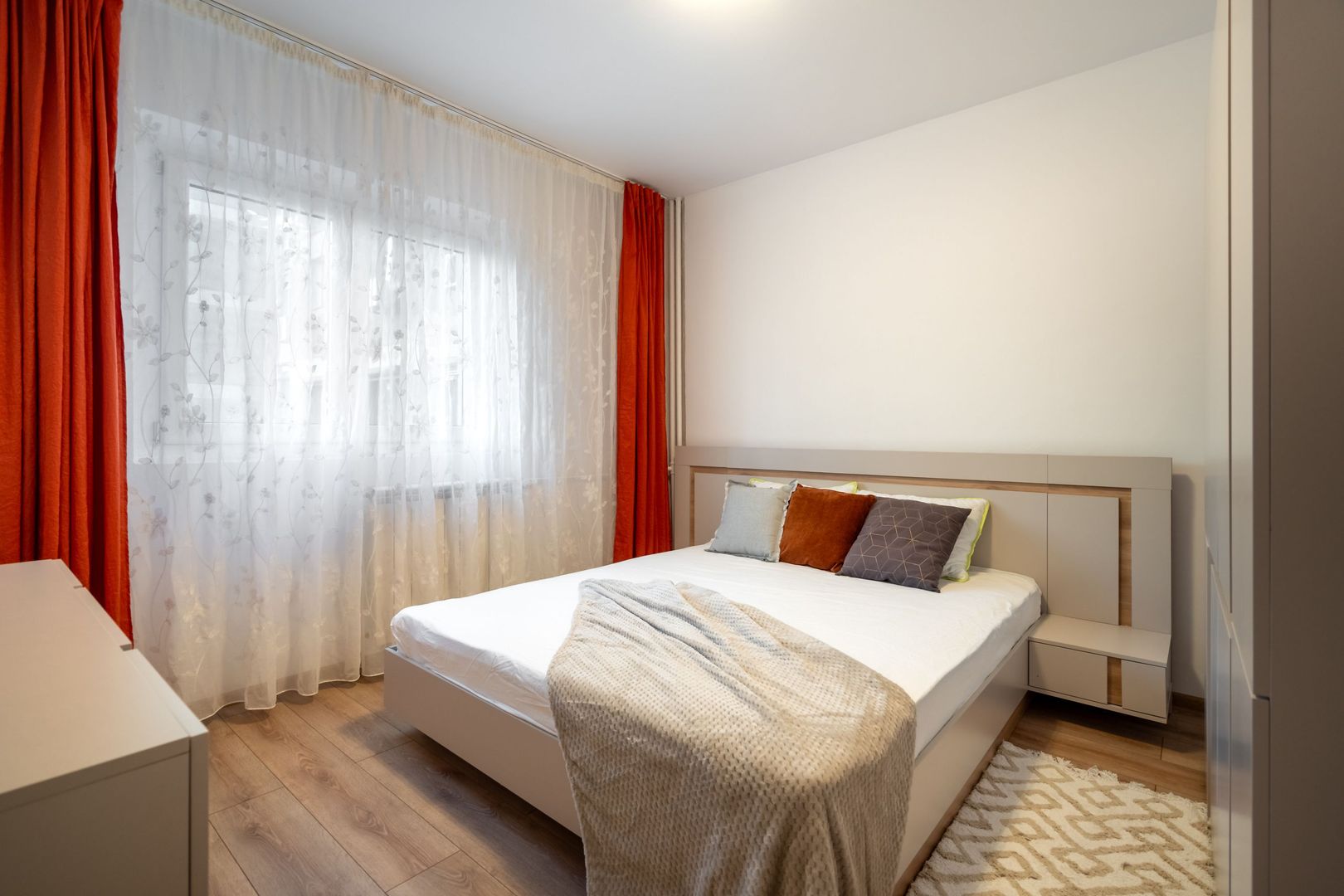 COMISION 0% - Apartament cu 2 camere Calea Crangasi 16 vav piata - Poză 13