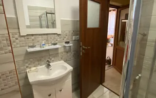 Vila  Frumoasa , individuala ,Sibiu ,7 camere , 5 Bai , mobilata ,utilata - Poză 33