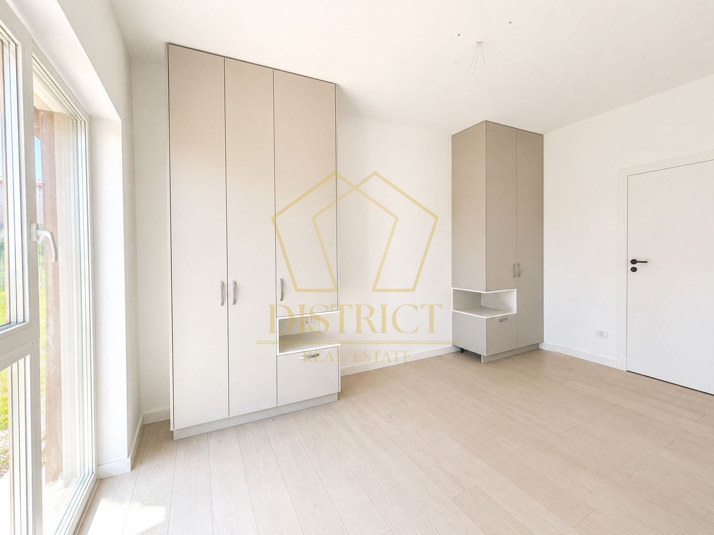 Apartament superb cu 2 camere I Torontalului - Poză 5