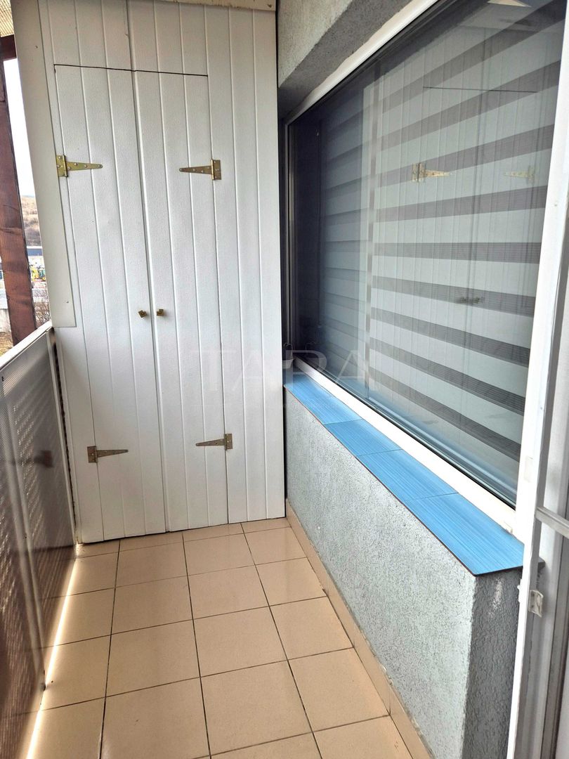 Apartament cu balcon de 6 m, parcare inclusă, zona ultracentrală. - Poză 5