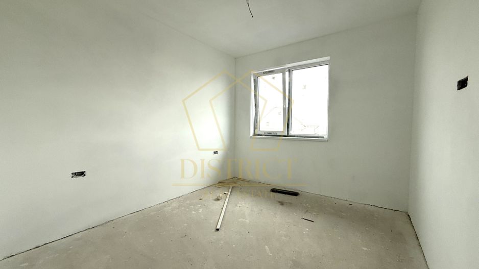 Duplex cu bucatarie inchisa si 4 camere | Sacalaz - Poză 9