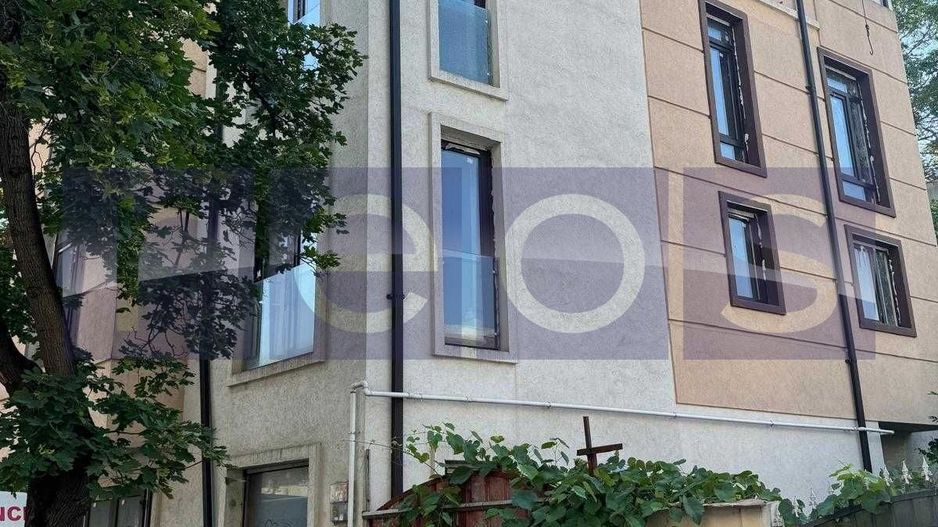 CASA DE VANZARE -S+P+3E - ZONA DOROBANTI - Poză 1