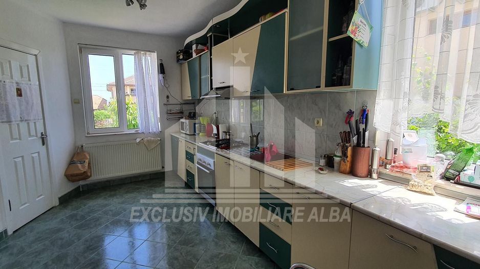 Casa individuala | 240 mp | 730 mp teren | Toate utilitatile | Cetate - Poză 3